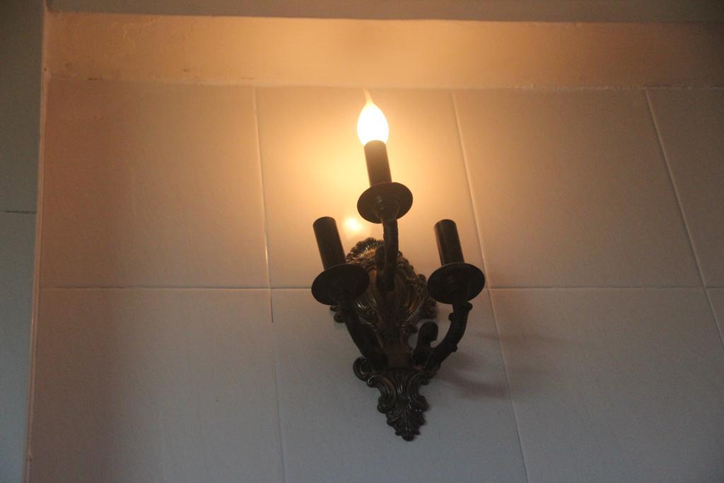 הואה Minh Thai Guesthouse מראה חיצוני תמונה